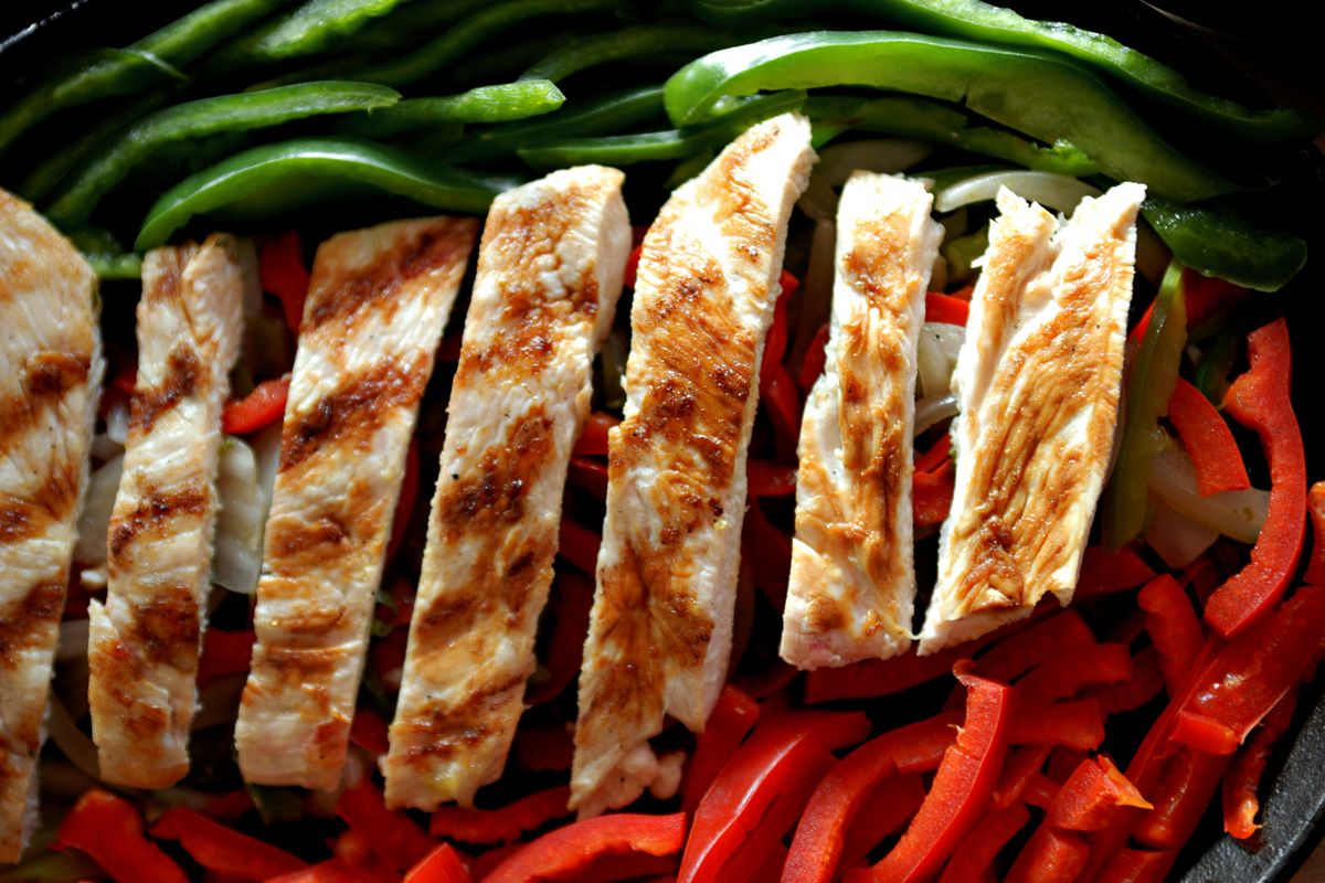 Sheet-Pan Chicken Fajitas