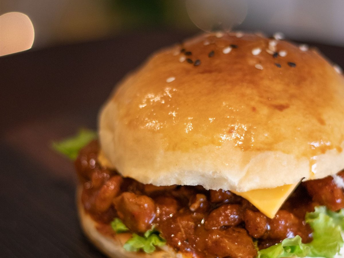 Homemade Sloppy Joes with Carrot and Cucumber Sticks