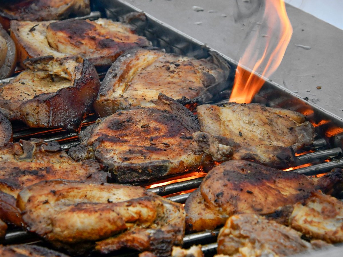 Honey Mustard Pork Chops with Roasted Apples