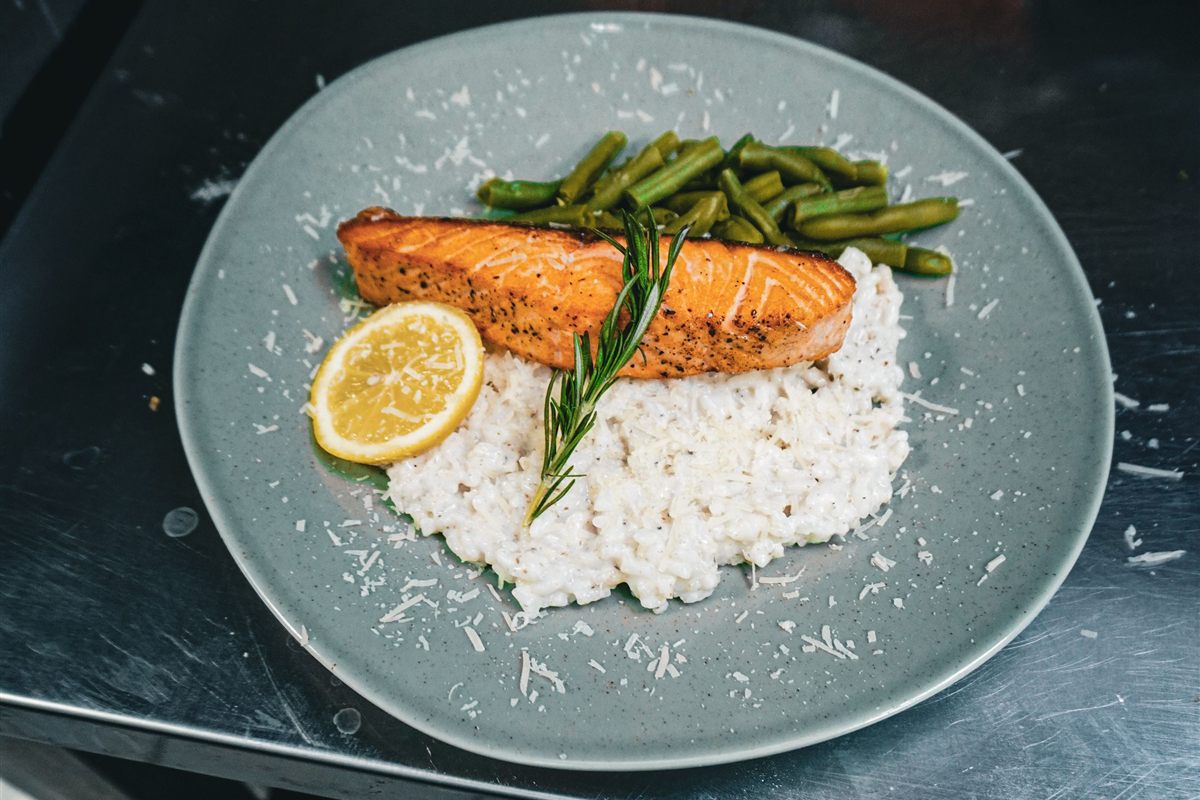 Miso-Glazed Salmon with Sesame Green Beans and Rice