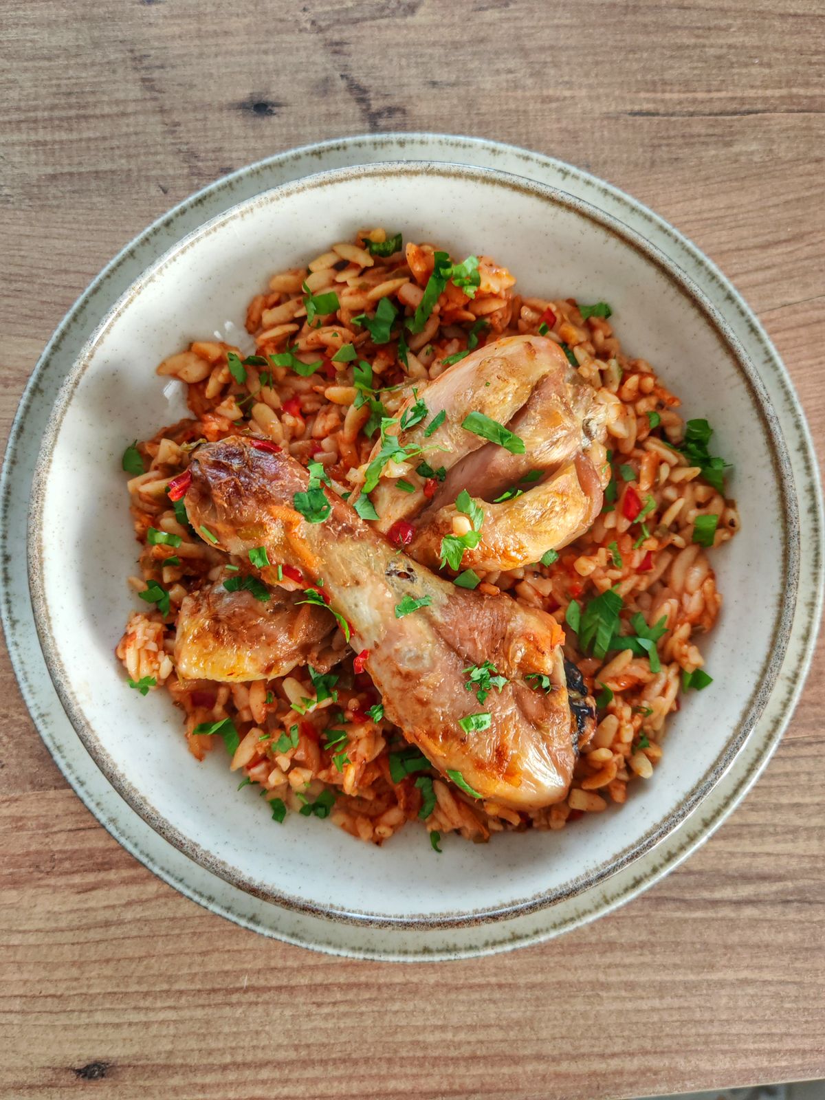 One-Pot Mediterranean Chicken and Orzo with Spinach and Cherry Tomatoes