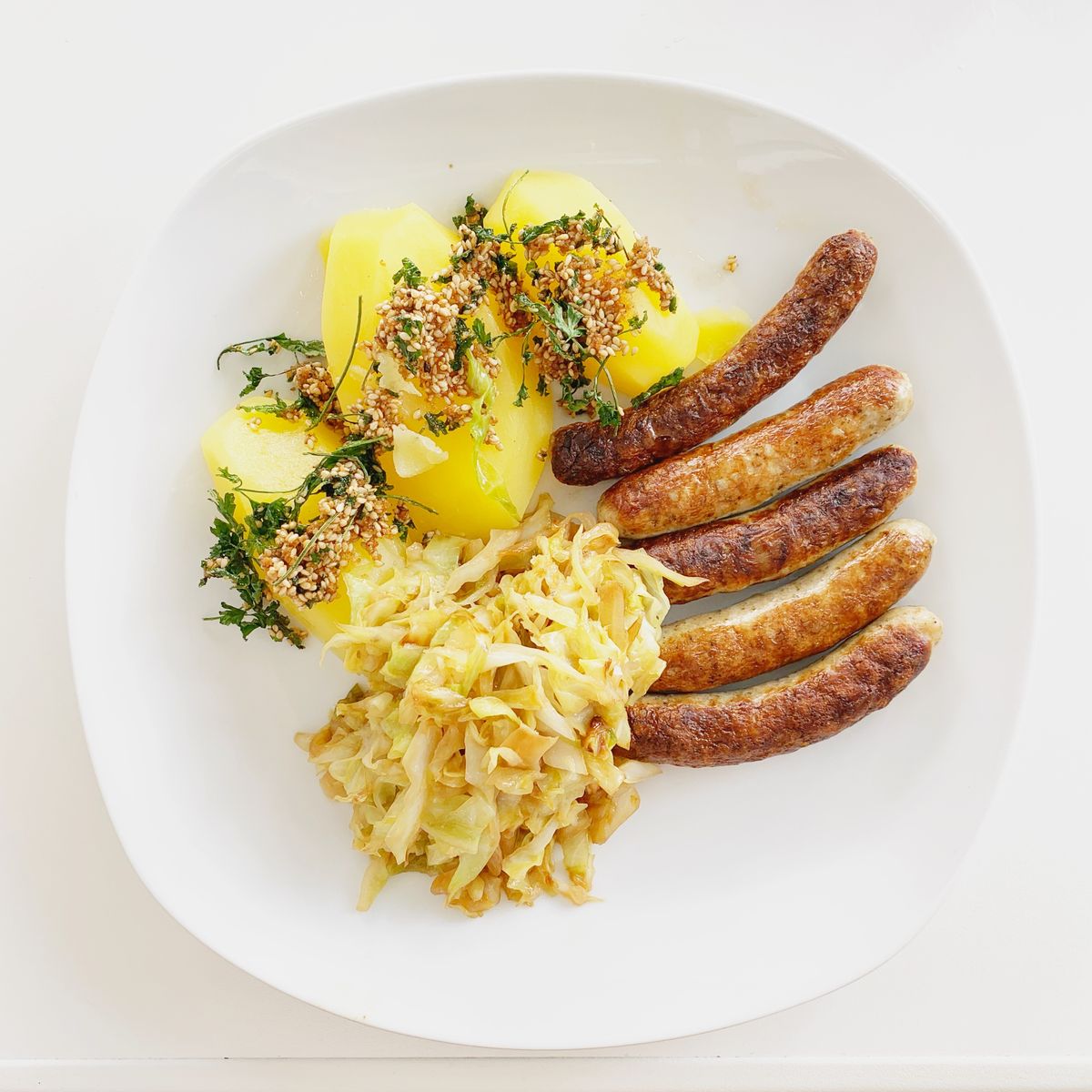 Sheet-Pan Kielbasa with Cabbage & Potatoes