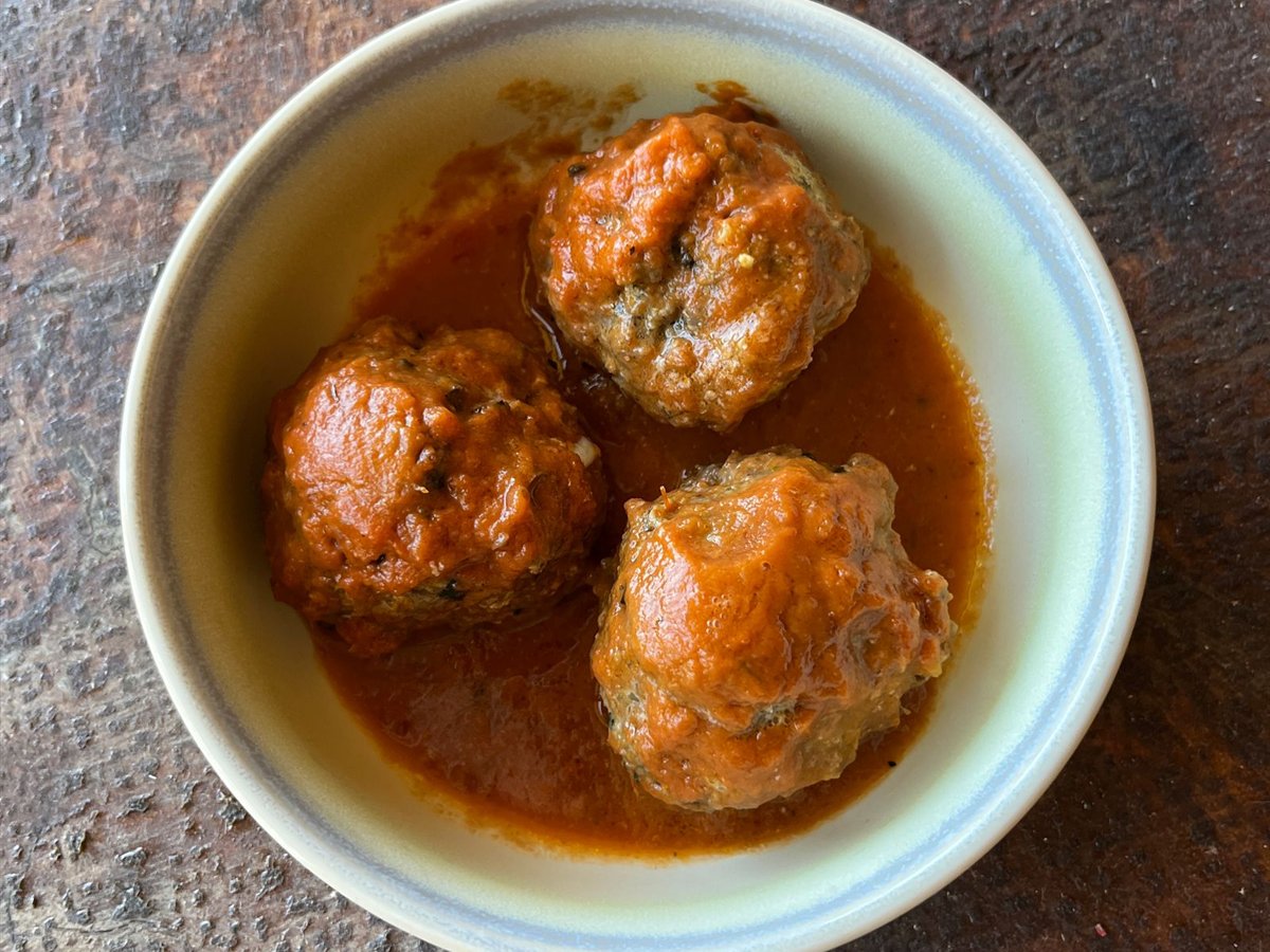 Slow Cooker Italian Turkey Meatballs with Marinara