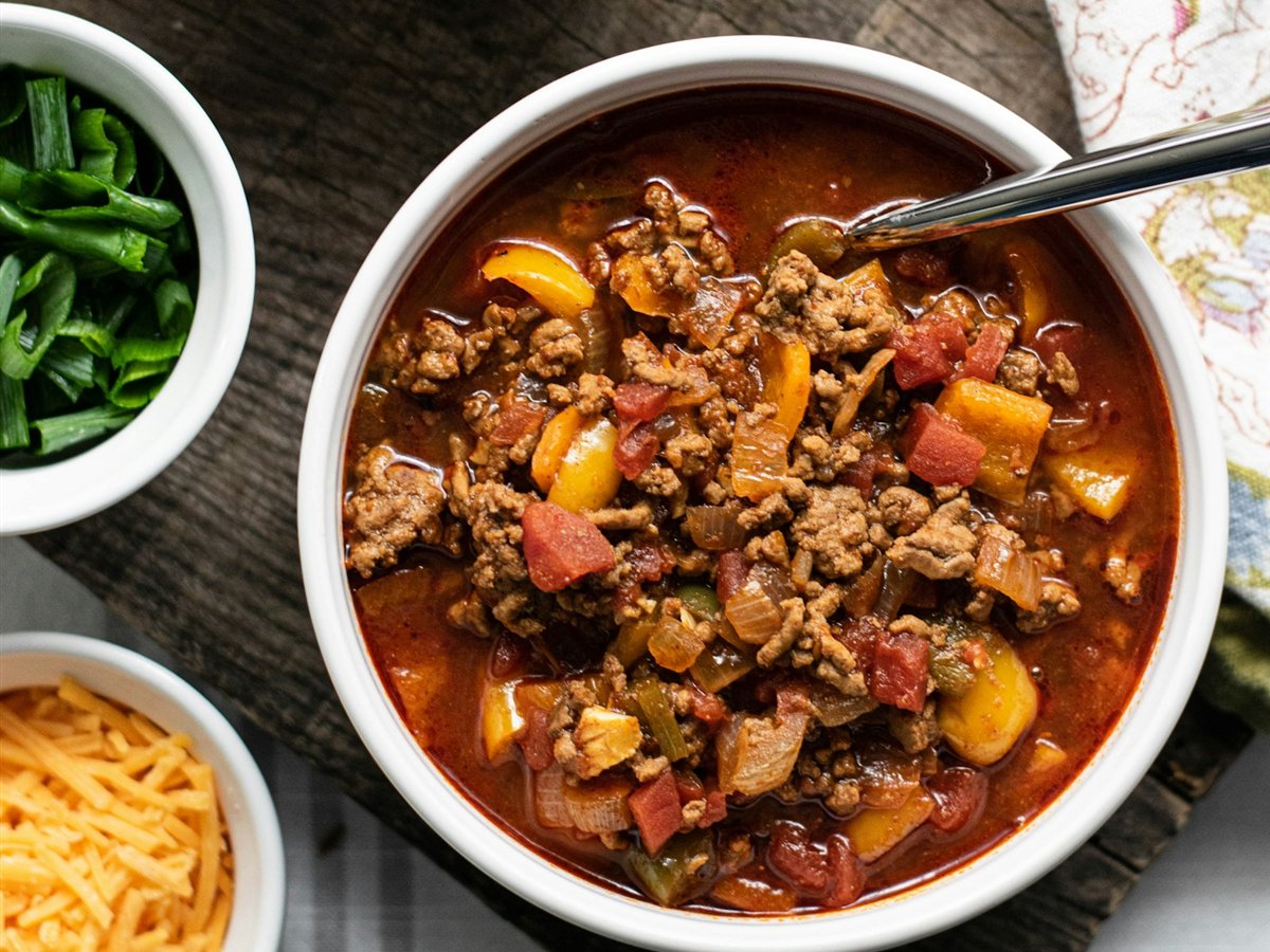 Turkey and Bean Chili with Cornbread